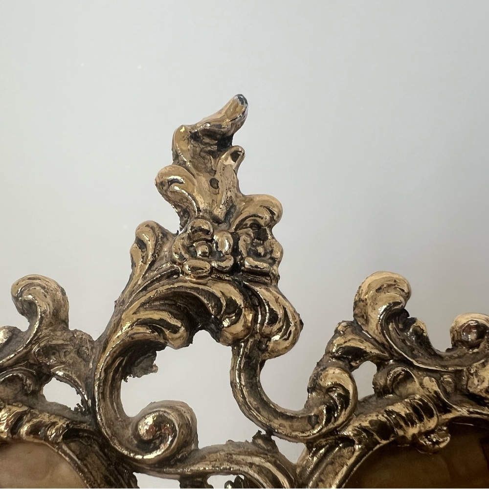 Antique Picture Frame - Picture 6 of 8